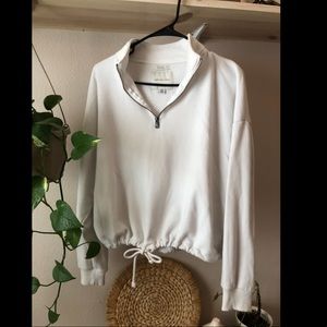 American Eagle Outfitters crop 1/4zip sweatshirt